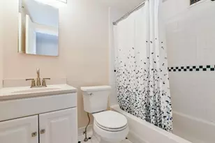534 Beacon St, Boston, MA 02215 - Photo 13