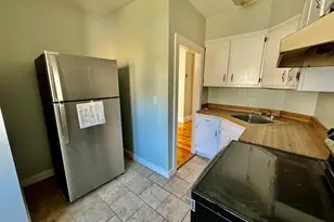 30 Lucas St, New Bedford, MA 02744 - Photo 9