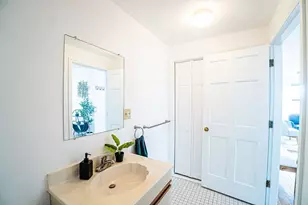 86 Walnut St, Boston, MA 02122 - Photo 7