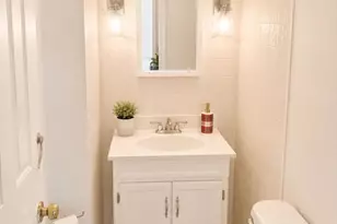 92-94 Sargent St, Leicester, MA 01611 - Photo 21