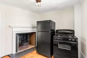 31 Mugford St, Marblehead, MA 01945 - Photo 13
