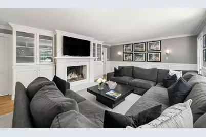 100 Albion Rd, Wellesley, MA 02481 - Photo 15