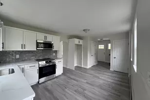 30 Grant St, West Bridgewater, MA 02379 - Photo 7
