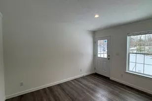 21 Pinrock Dr, Sturbridge, MA 01566 - Photo 13