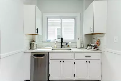 51 Main Street #2, Somerville, MA 02143 - Photo 5