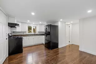 9 Glen Ave, Burlington, MA 01803 - Photo 3
