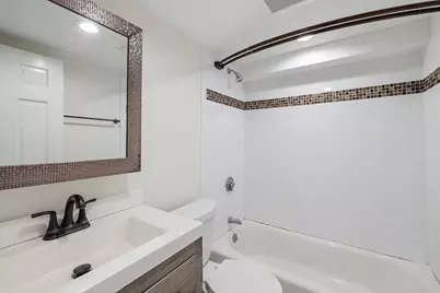 9 Glen Ave #A, Burlington, MA 01803 - Photo 13