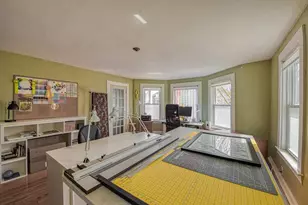 69 Maple St, New Bedford, MA 02740 - Photo 17