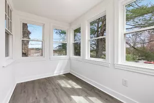 464 Central St, Leominster, MA 01453 - Photo 9