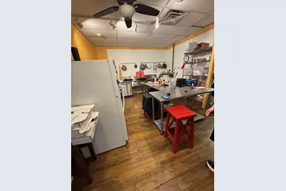 18 Bartlett Rd, Winthrop, MA 02152 - Photo 5