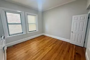 10 Fairfield St, Boston, MA 02116 - Photo 3
