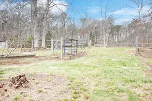 39 Lovell's Ln, Mashpee, MA 02649 - Photo 15