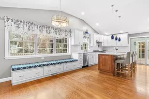 16 Glenwood Ave, Winchester, MA 01890 - Photo 9