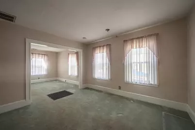 16 S Merrill St, Haverhill, MA 01835 - Photo 17