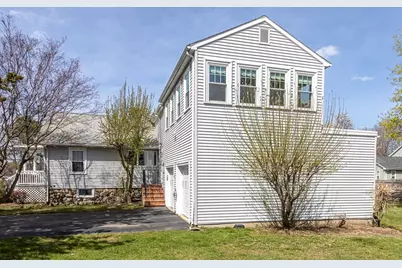 16 S Merrill St, Haverhill, MA 01835 - Photo 3
