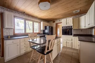16 S Merrill St, Haverhill, MA 01835 - Photo 11