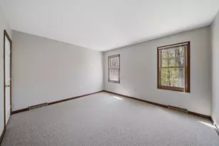 15 Blue Sky Dr, Westfield, MA 01085 - Photo 17