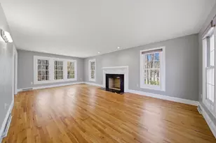 15 Blue Sky Dr, Westfield, MA 01085 - Photo 9