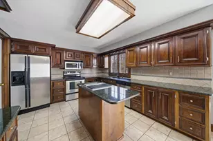 15 Blue Sky Dr, Westfield, MA 01085 - Photo 5