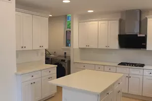 96 Howard St, Cambridge, MA 02139 - Photo 3