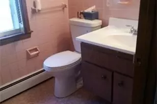 18 Kingsland Rd, Boston, MA 02132 - Photo 9