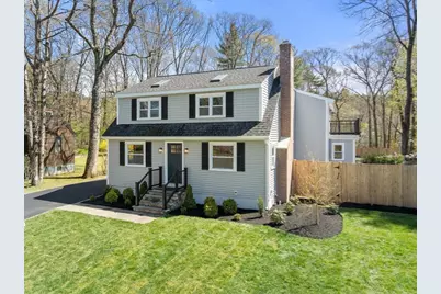 30 Oakridge Ave, Natick, MA 01760 - Photo 33