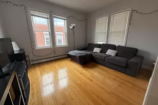 29 Waverly St, Boston, MA 02135 - Photo 15