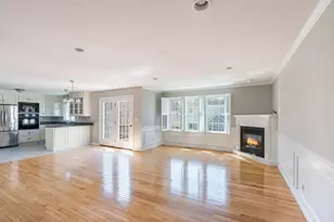 61 Hillview Ln, Northbridge, MA 01588 - Photo 5