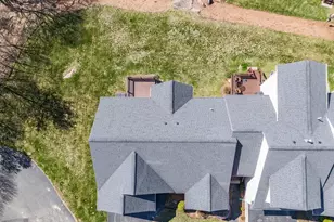 61 Hillview Ln, Northbridge, MA 01588 - Photo 21