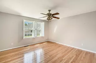 61 Hillview Ln, Northbridge, MA 01588 - Photo 13