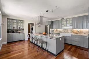 157 Babcock, Brookline, MA 02446 - Photo 7