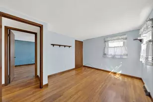 51 Holly Ln, Westport, MA 02790 - Photo 11