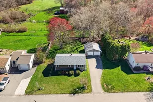 51 Holly Ln, Westport, MA 02790 - Photo 13