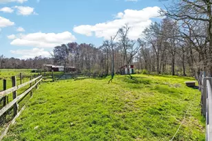 51 Holly Ln, Westport, MA 02790 - Photo 19