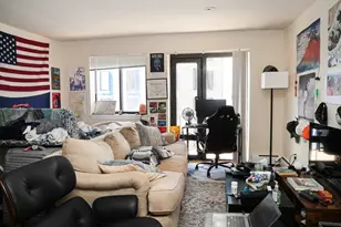 1027 Commonwealth Ave, Boston, MA 02215 - Photo 3