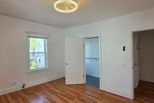 14 Orient St, Worcester, MA 01604 - Photo 11