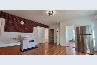 41 Orient St #2, Worcester, MA 01604 - Photo 9