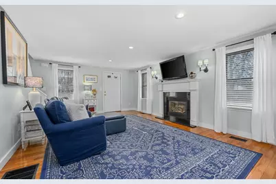 134 School St, Barnstable, MA 02635 - Photo 5