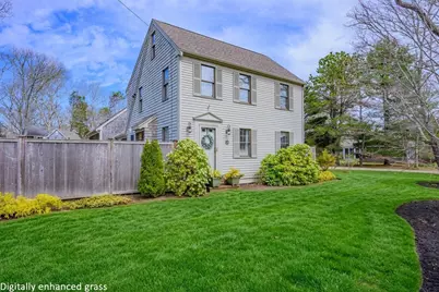 134 School St, Barnstable, MA 02635 - Photo 3