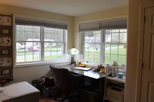 178 Oak Hollow Rd, Springfield, MA 01128 - Photo 7