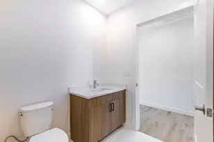 319 Broadway, Everett, MA 02149 - Photo 11