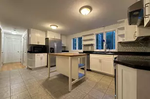 112 Marlboro Rd, Southborough, MA 01772 - Photo 3