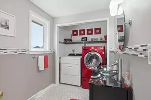 229 Comfort St, Bridgewater, MA 02324 - Photo 29