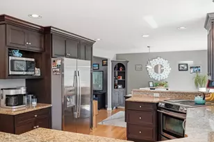 229 Comfort St, Bridgewater, MA 02324 - Photo 21