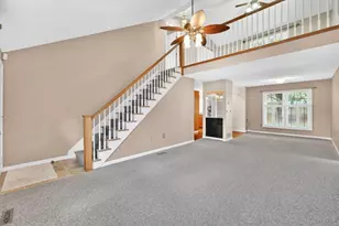 84 Chapin Greene Dr, Ludlow, MA 01056 - Photo 9