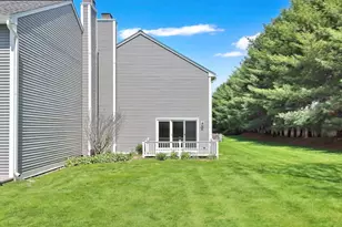 84 Chapin Greene Dr, Ludlow, MA 01056 - Photo 35