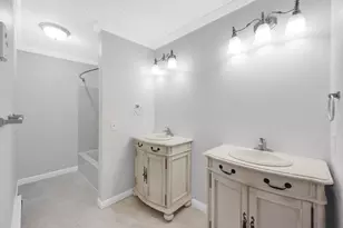 84 Chapin Greene Dr, Ludlow, MA 01056 - Photo 27