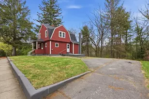 17 W High St, Erving, MA 01344 - Photo 11