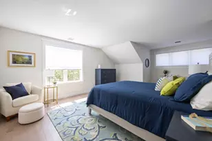 38 Crestwood Cir, Rochester, MA 02770 - Photo 5