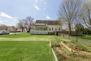 8 Hitch, Fairhaven, MA 02719 - Photo 3